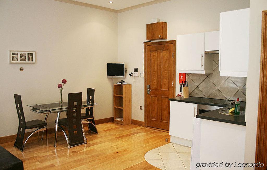 Paddington Apartments London Room photo